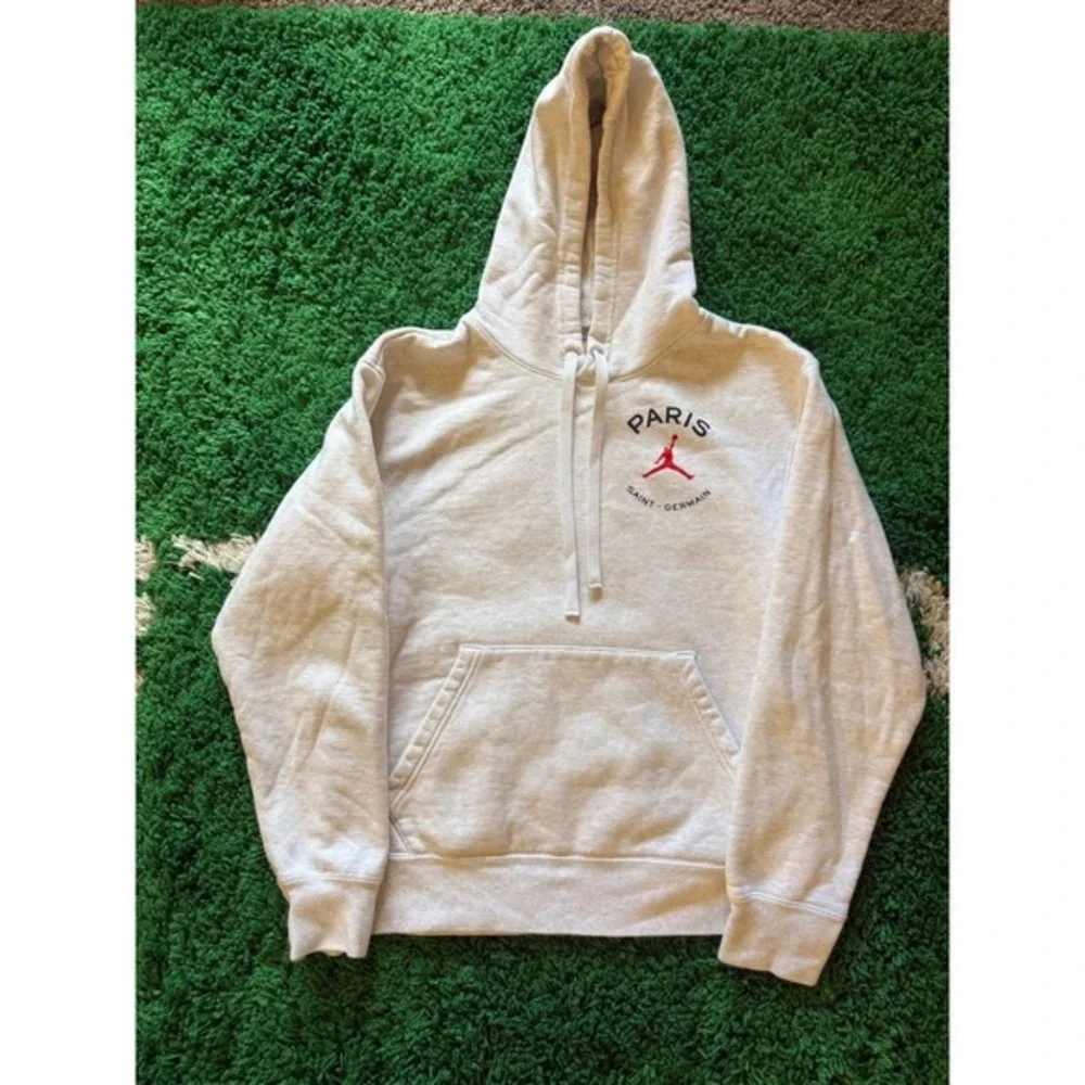 Jordan x PSG Paris Saint-Germain Hoodie Oatmeal Heather Grey Mens Small